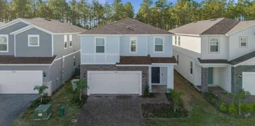 Casa en Davenport, Florida 7 dormitorios, 305.28 m2 № 1334408