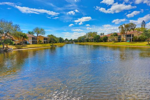 Touwnhouse à vendre à Boca Raton, Floride: 3 chambres, 178.84 m2 № 1016125 - photo 10