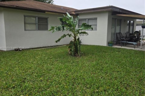 Casa en venta en Tamarac, Florida, 2 dormitorios, 107.77 m2 № 1408366 - foto 26