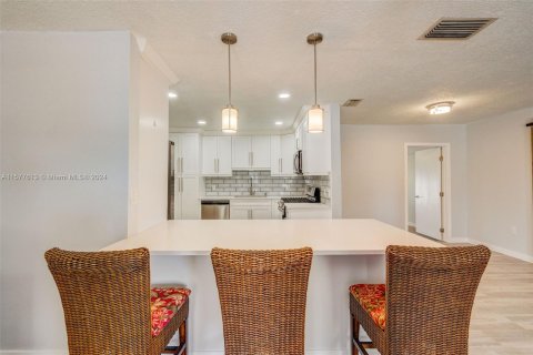 Casa en venta en Sunrise, Florida, 4 dormitorios, 142.79 m2 № 1147143 - foto 10