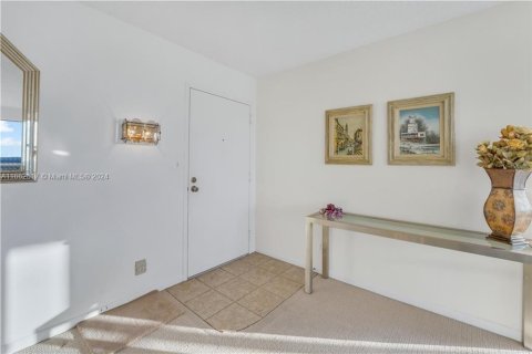 Condo in Fort Lauderdale, Florida, 2 bedrooms  № 1370831 - photo 15