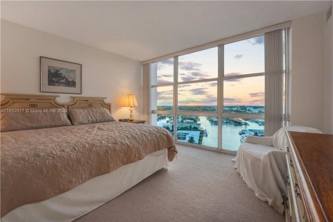 Copropriété à vendre à Fort Lauderdale, Floride: 2 chambres, 102.19 m2 № 1370831 - photo 26