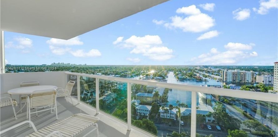 Condo in Fort Lauderdale, Florida, 2 bedrooms  № 1370831