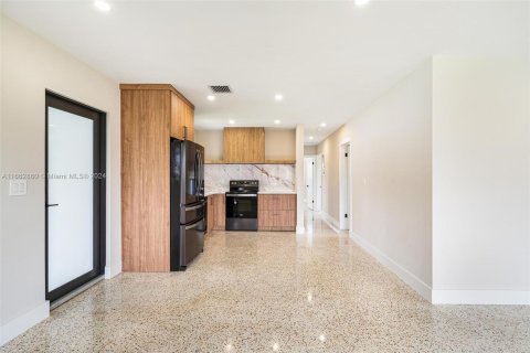 Casa en venta en Miami, Florida, 3 dormitorios, 127.74 m2 № 1370834 - foto 7