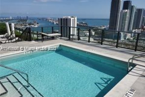 Copropriété à vendre à Miami, Floride: 2 chambres, 81.75 m2 № 781751 - photo 7