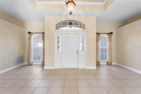 Villa ou maison à vendre à North Port, Floride: 2 chambres, 208.29 m2 № 1003259 - photo 11