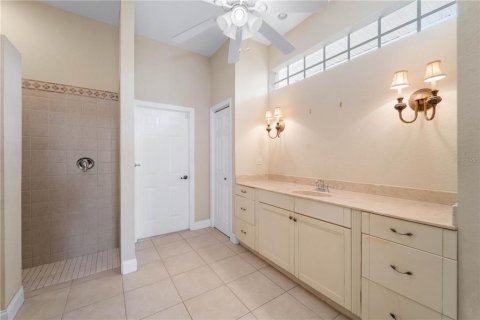 Villa ou maison à vendre à North Port, Floride: 2 chambres, 208.29 m2 № 1003259 - photo 7