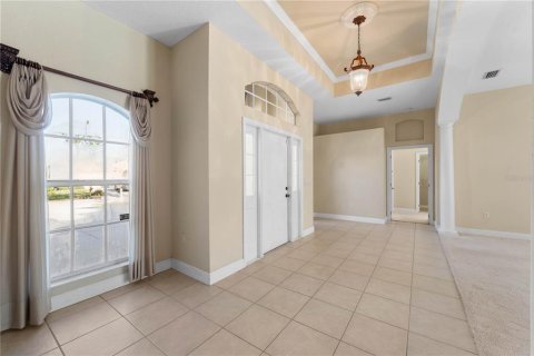 Villa ou maison à vendre à North Port, Floride: 2 chambres, 208.29 m2 № 1003259 - photo 12