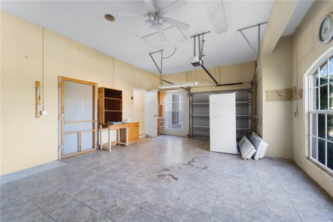 Villa ou maison à vendre à North Port, Floride: 2 chambres, 208.29 m2 № 1003259 - photo 10