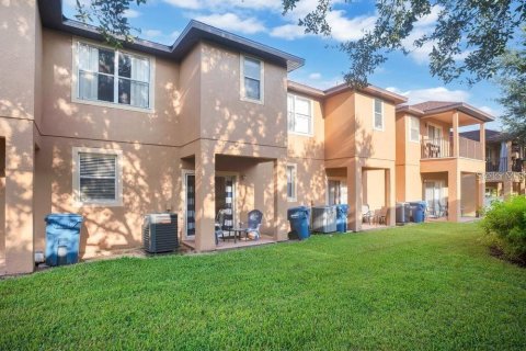 Townhouse in Davenport, Florida 3 bedrooms, 138.61 sq.m. № 1090524 - photo 7