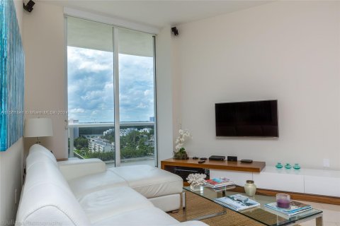 Condominio en venta en Sunny Isles Beach, Florida, 2 dormitorios, 135.92 m2 № 1116490 - foto 11