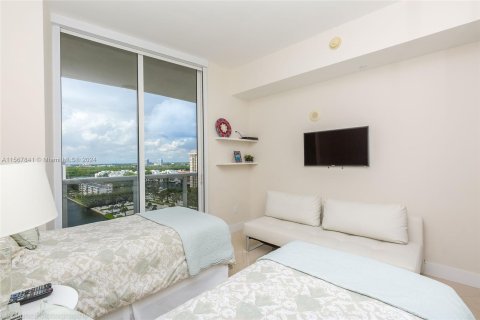 Condo in Sunny Isles Beach, Florida, 2 bedrooms  № 1116490 - photo 8