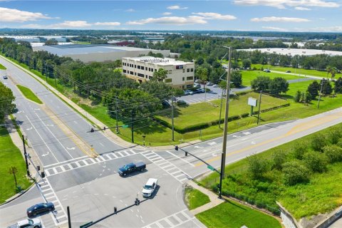 Immobilier commercial à louer à Ocala, Floride: 7432.18 m2 № 631912 - photo 29