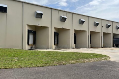 Immobilier commercial à louer à Ocala, Floride: 7432.18 m2 № 631912 - photo 25