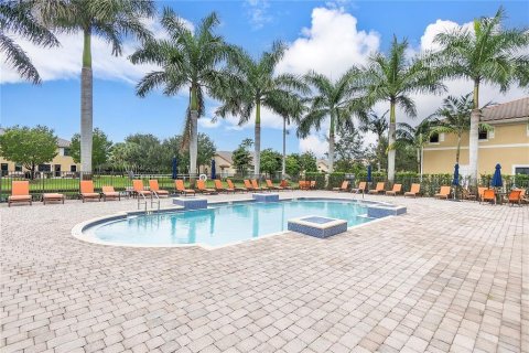 Adosado en venta en Davie, Florida, 3 dormitorios, 170.48 m2 № 1185592 - foto 4