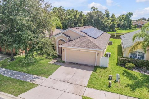 Villa ou maison à vendre à Davenport, Floride: 5 chambres, 154.4 m2 № 1324033 - photo 2