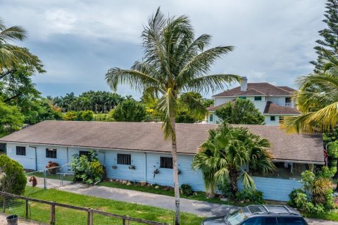 Villa ou maison à vendre à Southwest Ranches, Floride: 6 chambres, 464.51 m2 № 1141210 - photo 25