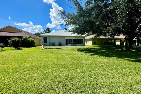 House in Brandon, Florida 3 bedrooms, 199.37 sq.m. № 1349408 - photo 25