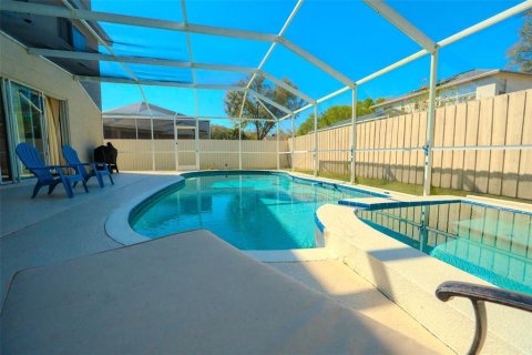 Villa ou maison à louer à Tampa, Floride: 5 chambres, 300.54 m2 № 1343909 - photo 15