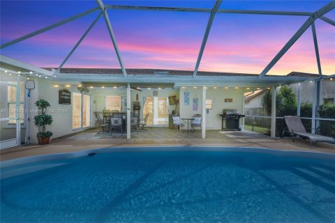 Casa en venta en Port St. Lucie, Florida, 3 dormitorios, 161.74 m2 № 969810 - foto 21