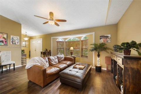 Casa en venta en Port St. Lucie, Florida, 3 dormitorios, 161.74 m2 № 969810 - foto 6