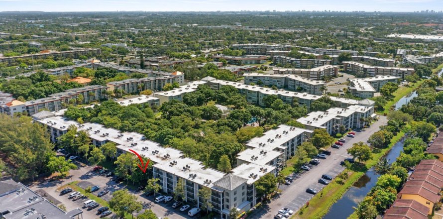 Condominio en Lauderdale Lakes, Florida, 2 dormitorios  № 1188722