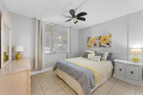 Copropriété à vendre à Lauderdale Lakes, Floride: 2 chambres, 89.19 m2 № 1188722 - photo 12