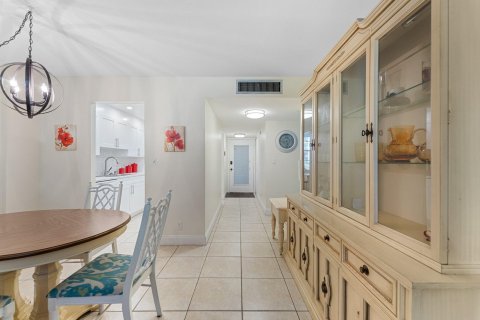 Copropriété à vendre à Lauderdale Lakes, Floride: 2 chambres, 89.19 m2 № 1188722 - photo 15