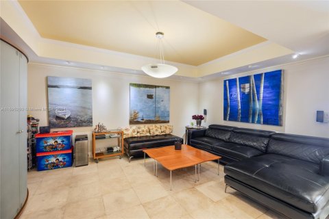 Condo in Aventura, Florida, 4 bedrooms  № 1209569 - photo 14