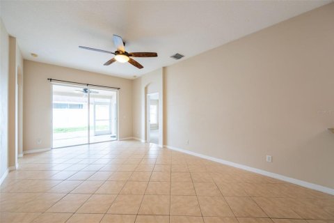 House in Tampa, Florida 4 bedrooms, 202.9 sq.m. № 958117 - photo 9