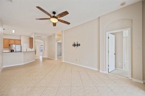 House in Tampa, Florida 4 bedrooms, 202.9 sq.m. № 958117 - photo 22