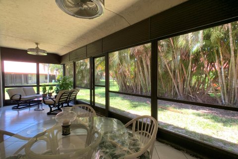 House in Delray Beach, Florida 3 bedrooms, 153.94 sq.m. № 1118553 - photo 13