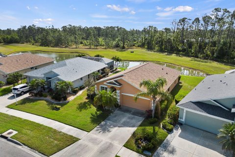 Villa ou maison à vendre à North Port, Floride: 3 chambres, 175.12 m2 № 1118549 - photo 7