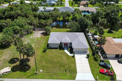 Casa en venta en Port Charlotte, Florida, 3 dormitorios, 160.44 m2 № 1342649 - foto 3