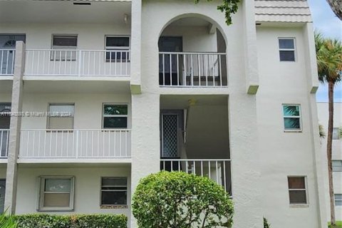 Condominio en venta en Sunrise, Florida, 2 dormitorios, 78.97 m2 № 1328052 - foto 2