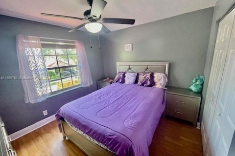 Casa en venta en Coconut Creek, Florida, 3 dormitorios, 168.34 m2 № 1095092 - foto 18