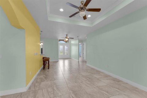 Villa ou maison à vendre à Cape Coral, Floride: 3 chambres, 264.68 m2 № 1392662 - photo 7