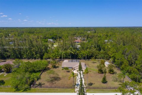 Villa ou maison à vendre à Loxahatchee Groves, Floride: 3 chambres, 176.79 m2 № 1118889 - photo 5