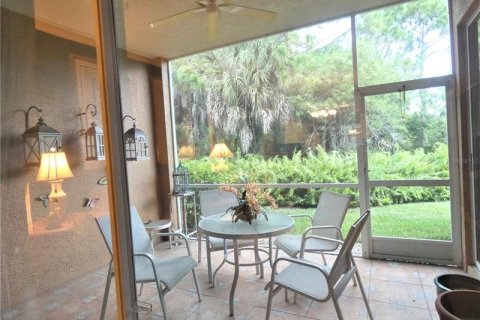 Condo in Sarasota, Florida, 2 bedrooms  № 218488 - photo 29