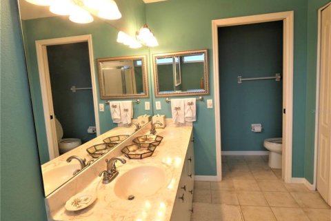 Condominio en alquiler en Sarasota, Florida, 2 dormitorios, 154.31 m2 № 218488 - foto 19