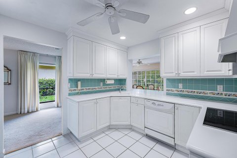 Villa ou maison à vendre à North Palm Beach, Floride: 2 chambres, 167.13 m2 № 1159720 - photo 25