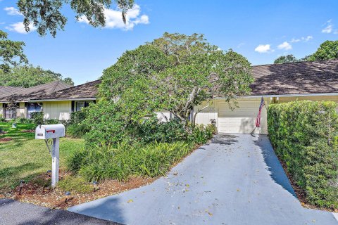 Villa ou maison à vendre à North Palm Beach, Floride: 2 chambres, 167.13 m2 № 1159720 - photo 16