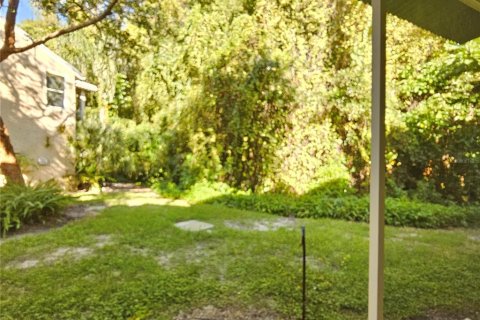 Townhouse in Tampa, Florida 2 bedrooms, 143.63 sq.m. № 1383949 - photo 3