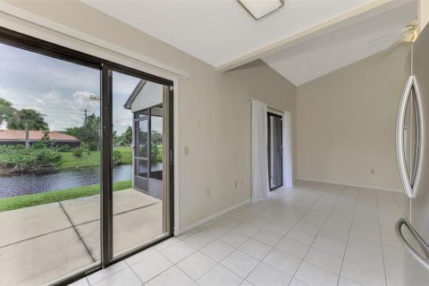 Villa ou maison à vendre à Port Charlotte, Floride: 2 chambres, 85.75 m2 № 1383947 - photo 22