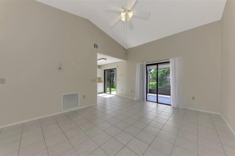 Villa ou maison à vendre à Port Charlotte, Floride: 2 chambres, 85.75 m2 № 1383947 - photo 13