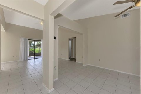 Villa ou maison à vendre à Port Charlotte, Floride: 2 chambres, 85.75 m2 № 1383947 - photo 7