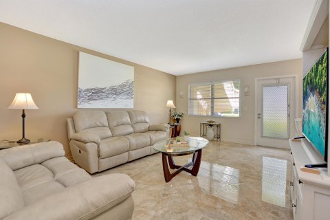 Copropriété à vendre à Deerfield Beach, Floride: 2 chambres, 76.18 m2 № 1186382 - photo 10