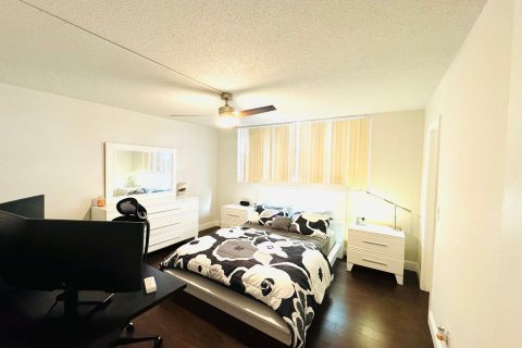 Condominio en venta en Deerfield Beach, Florida, 1 dormitorio, 65.03 m2 № 1162038 - foto 21