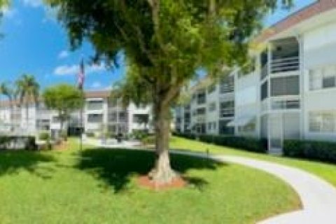 Condominio en venta en Deerfield Beach, Florida, 1 dormitorio, 65.03 m2 № 1162038 - foto 11