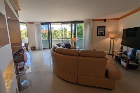 Copropriété à vendre à Aventura, Floride: 2 chambres, 116.59 m2 № 1135229 - photo 3